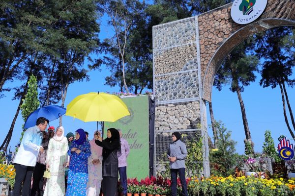 523962136_1208578927976977_4565956332279261831_n 523962136_1208578927976977_4565956332279261831_n